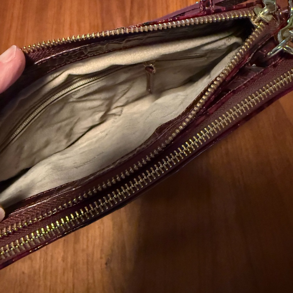 Brahmin Cherry Melbourne 2 compartment Crossbody Bag Like New Condition - Picture 5 of 7